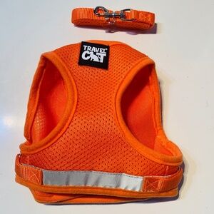 Travel Cat Large "Orange True Adventurer" Reflective Cat Harness and Leash